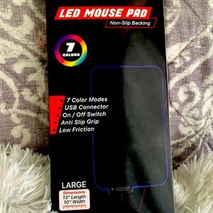 Led Mouse Pad, Anti- Slip , USB Connectivity, Large Pad